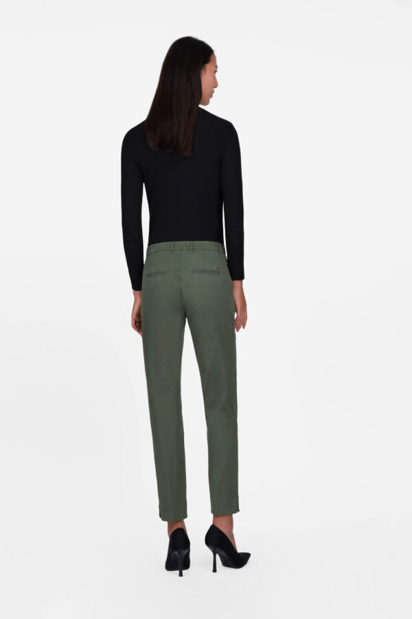 Sartoria Tramarossa PANTALONE ADELE SLIM IN COTONE VERDE