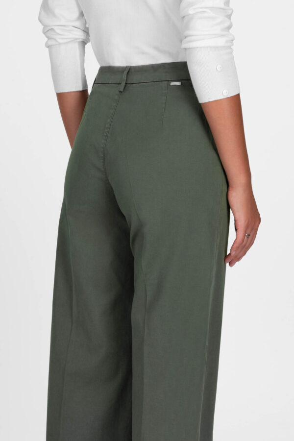 Sartoria Tramarossa PANTALONE AMELIA WIDE LEG IN GABARDINA DI COTONE VERDE