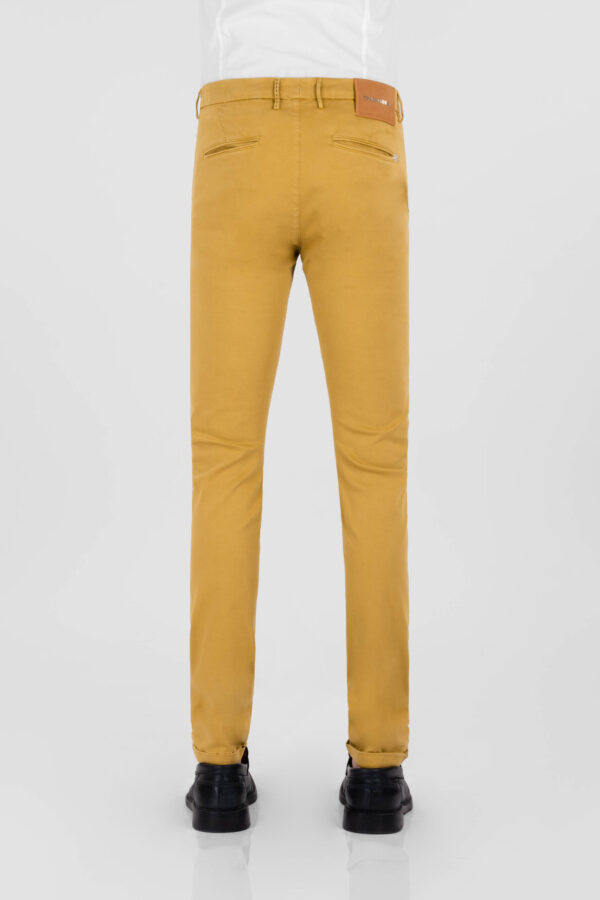 Sartoria Tramarossa PANTALONE LUIS SLIM IN GABARDINA LEGGERA DI COTONE STRETCH GIALLO