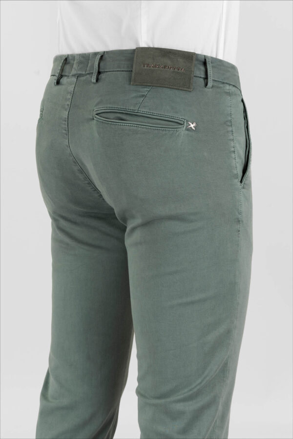 Sartoria Tramarossa PANTALONE LUIS SLIM IN GABARDINA LEGGERA DI COTONE STRETCH VERDE