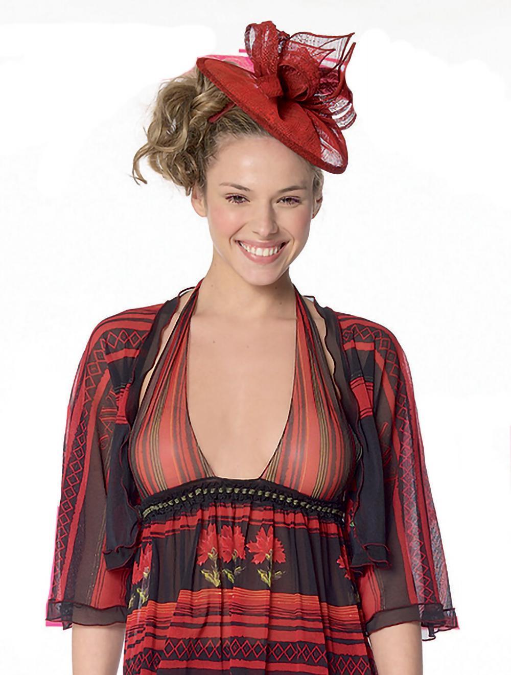 Save The Queen Babydoll In Tulle Elasticizzato Stampato Con Motivo Garofani Con Bolero Coordinato