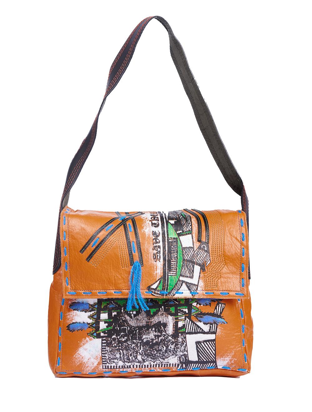 Save The Queen Borsa a postina in eco pelle arancio dipinta a mano