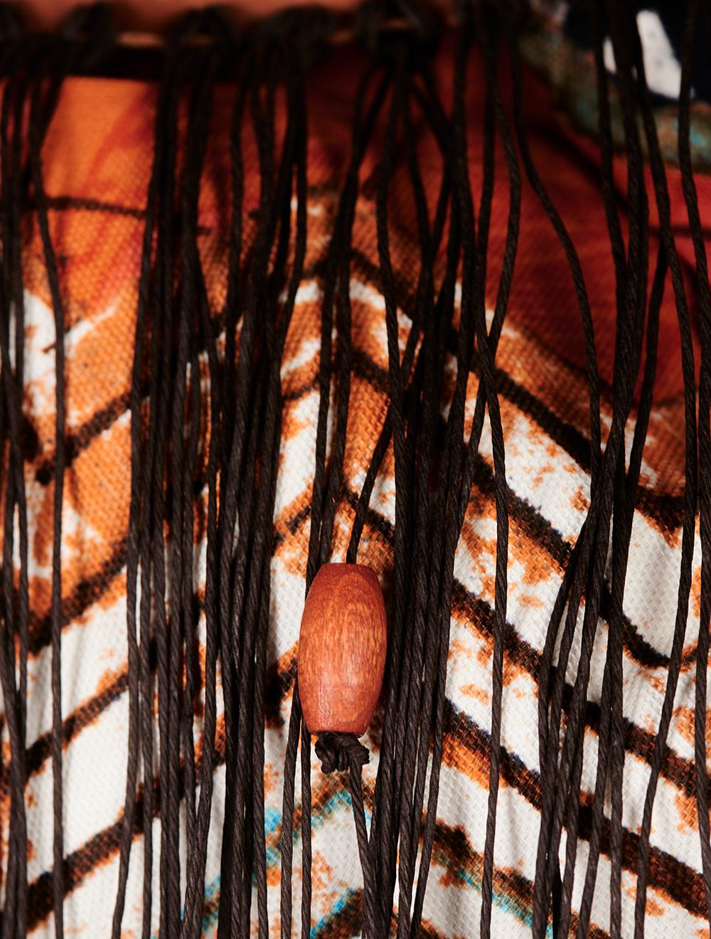 Save The Queen Borsa In Tessuto Stampato Con Disegno Etnico E Dettagli In Pelle