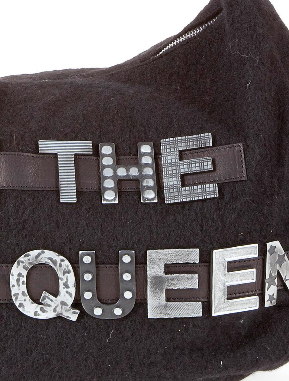 Save The Queen Borsa Nera In Lana Cotta Con Elementi Decorativi Metallici