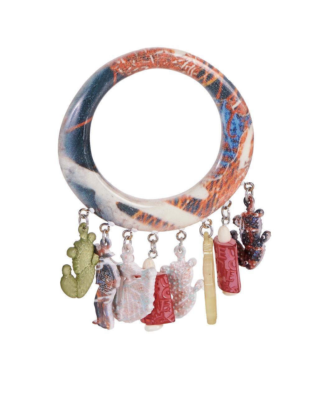 Save The Queen Bracciale in pvc stampato con pendenti