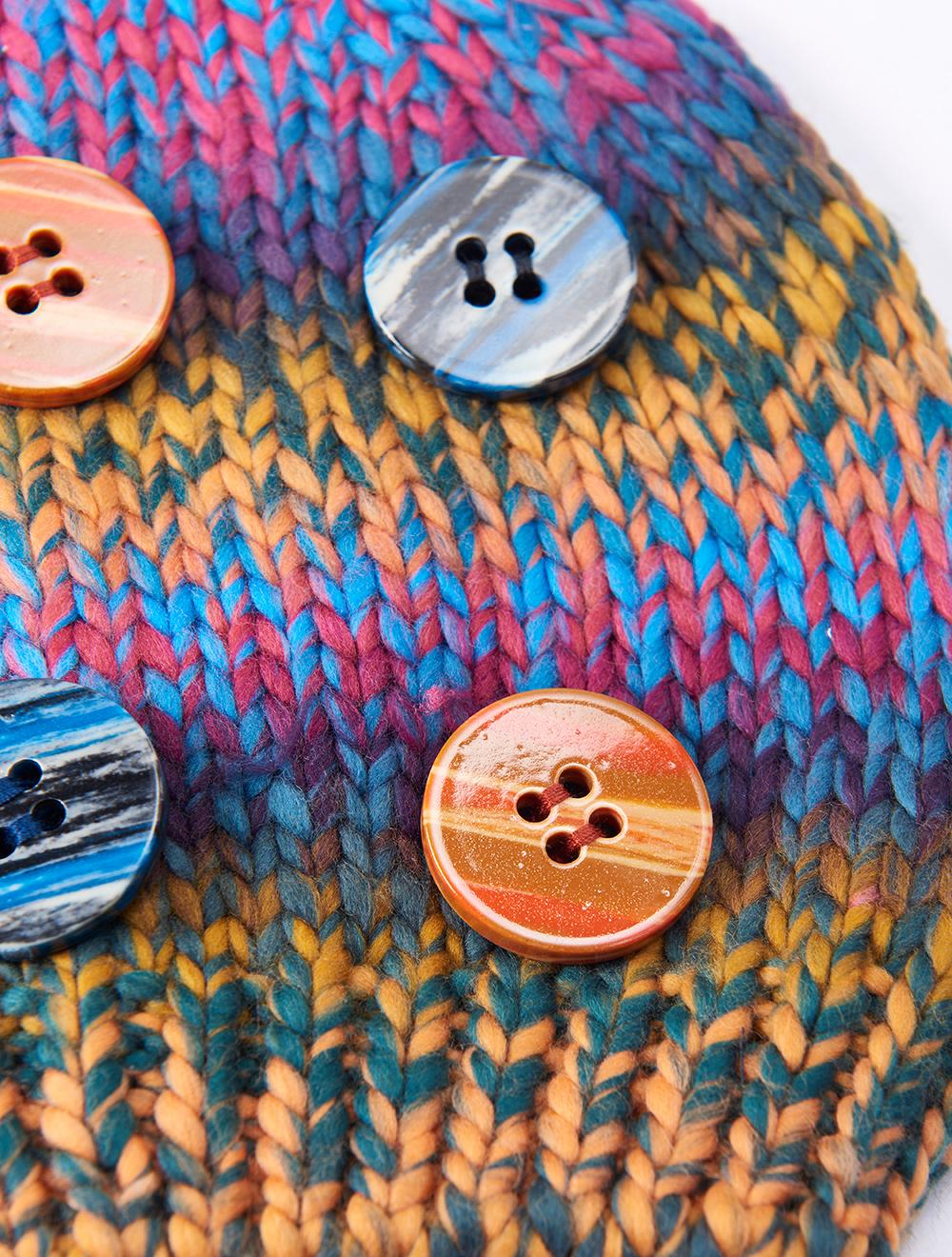 Save The Queen Cappello In Maglia Con Apertura Per Coda Di Cavallo