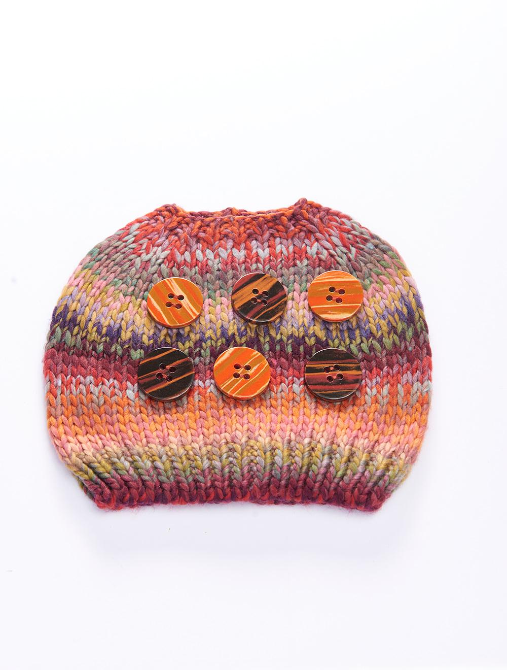 Save The Queen Cappello in maglia con apertura per coda di cavallo