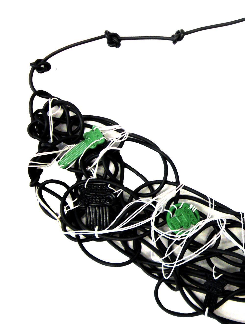 Save The Queen Cintura Nera Con Applicazioni Metalliche