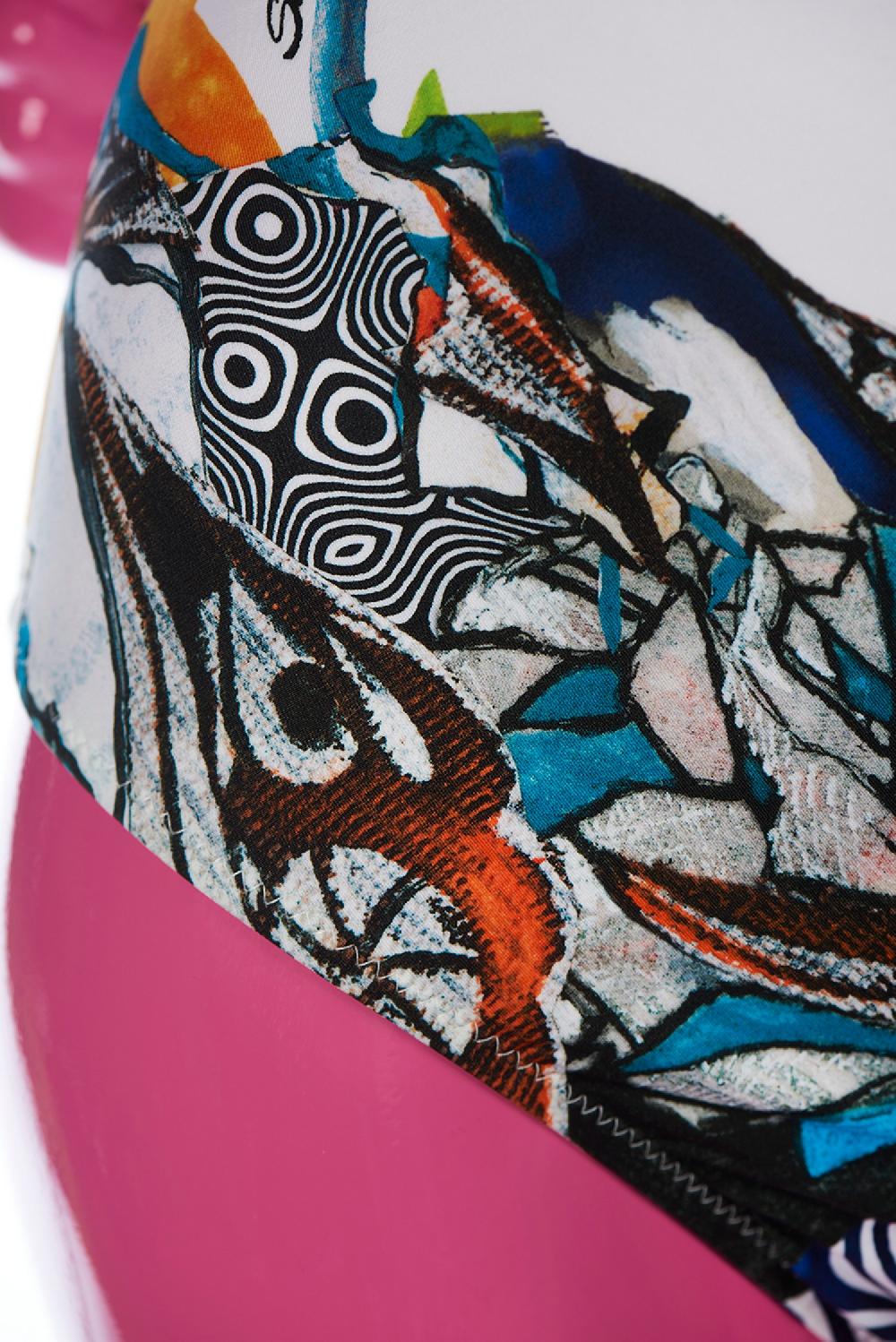 Save The Queen Costume Intero Con Stampa Dedicata All’arte Contemporanea Africana