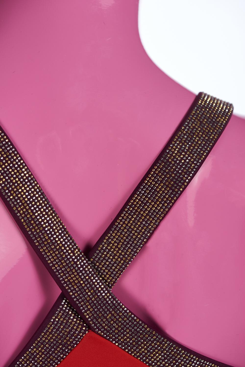 Save The Queen Costume Intero Rosso Con Dettagli Gioiello