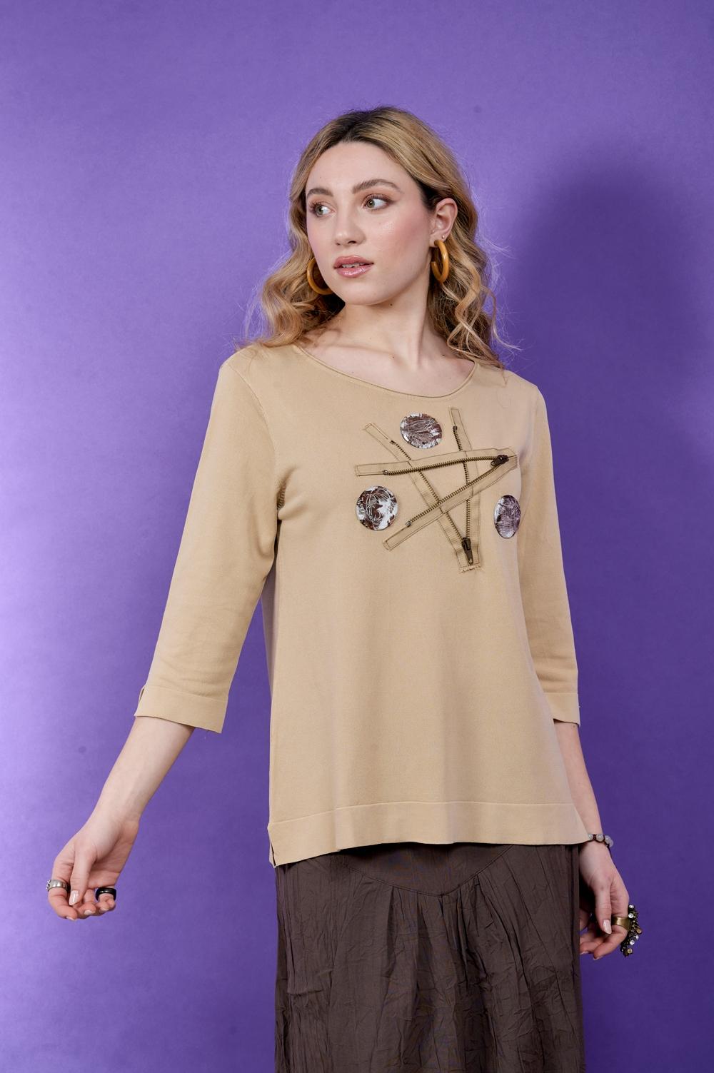 Save The Queen Maglia beige in viscosa con applicazioni