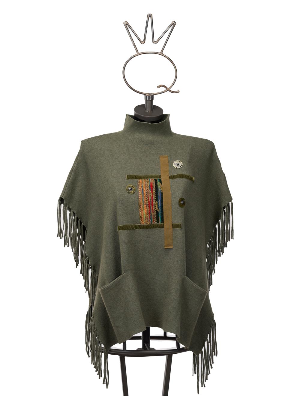 Save The Queen Maglia Poncho Verde Salvia In Viscosa Con Applicazioni