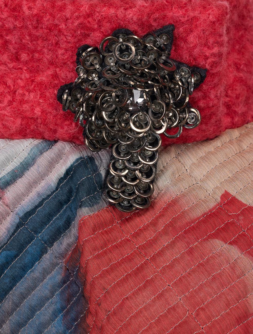 Save The Queen Poncho In Seta Con Frange In Ecopelle