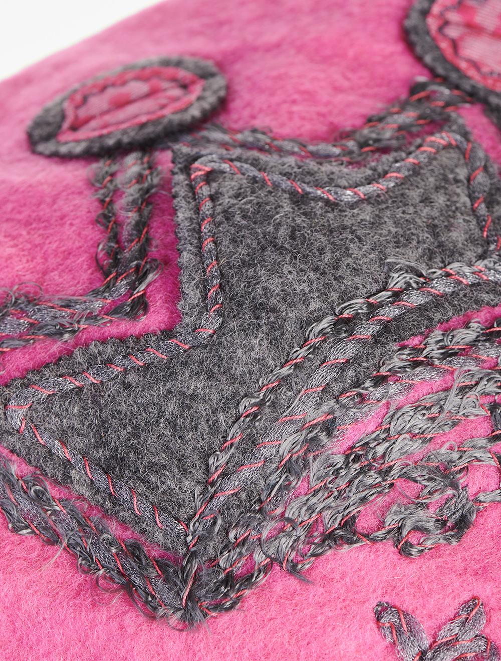 Save The Queen Basco In Lana Con Ricamo