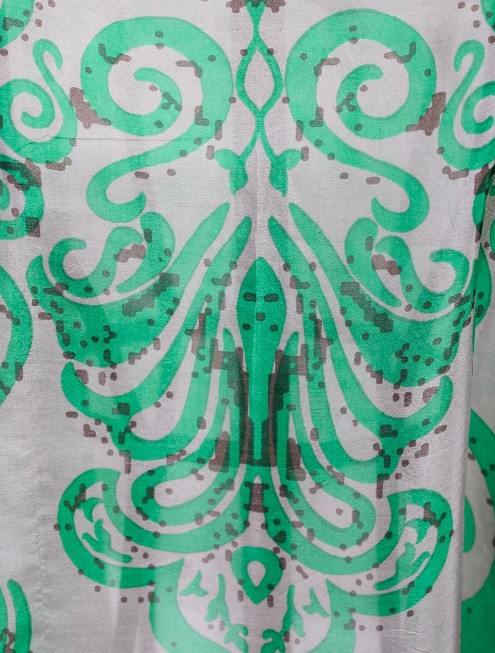 Save The Queen Blusa In Seta