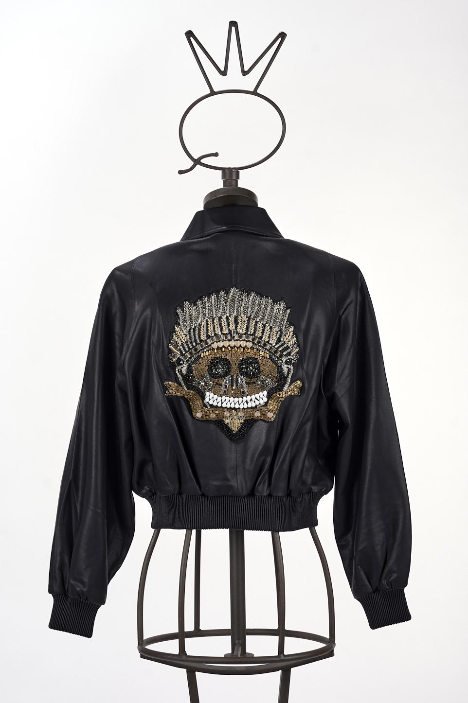 Save The Queen Bomber In Ecopelle Nera