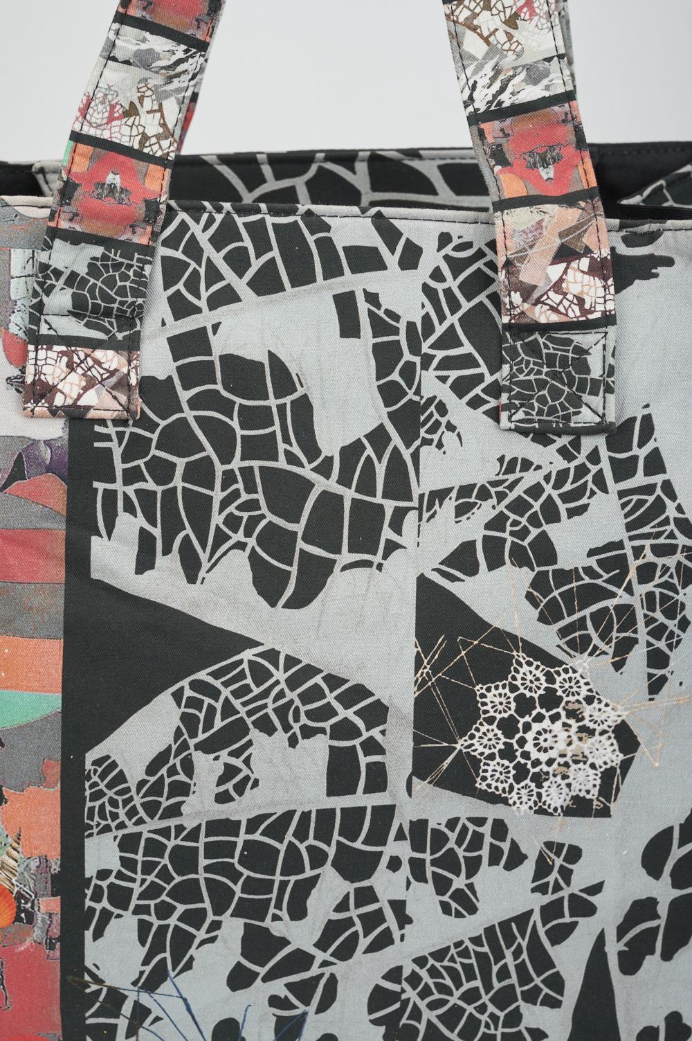 Save The Queen Borsa