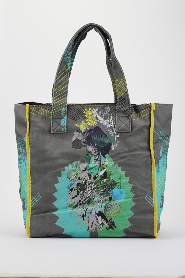 Save The Queen Borsa