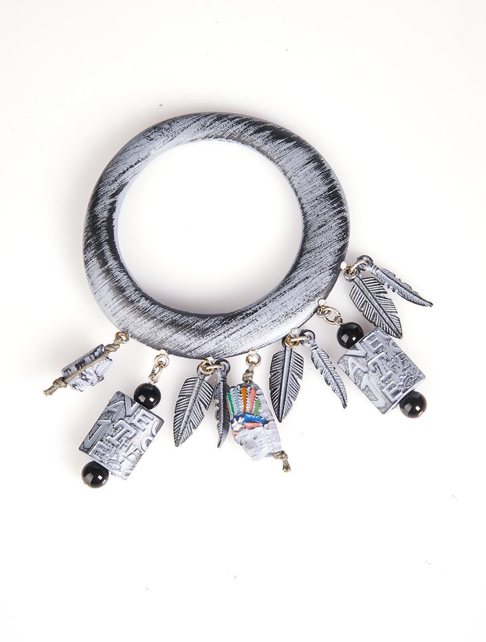 Save The Queen Bracciale in pvc con pendenti