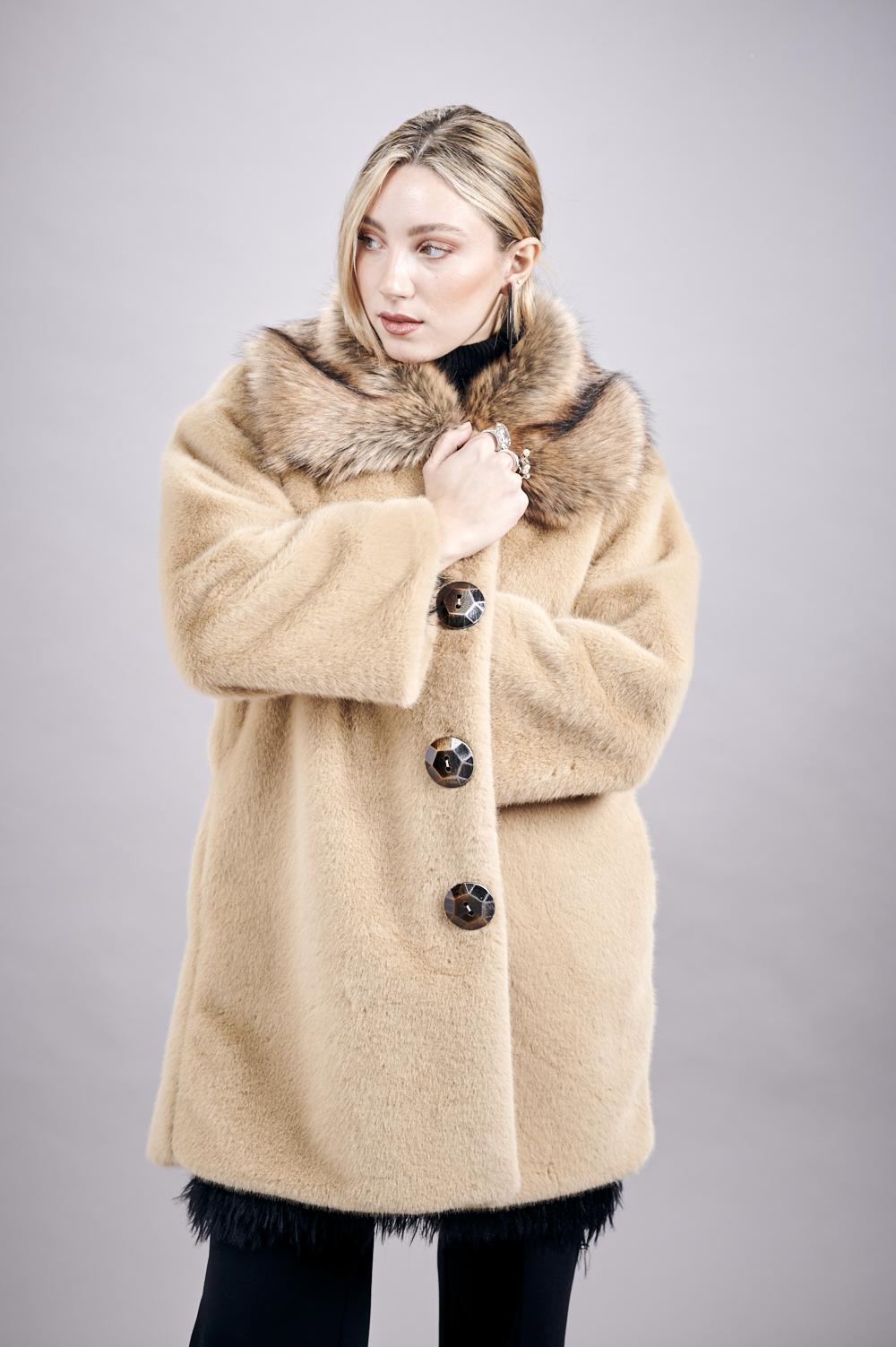 Save The Queen Cappottino In Ecopelliccia Beige