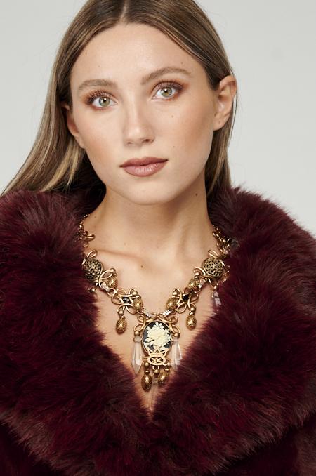 Save The Queen Colier In Metallo Dorato