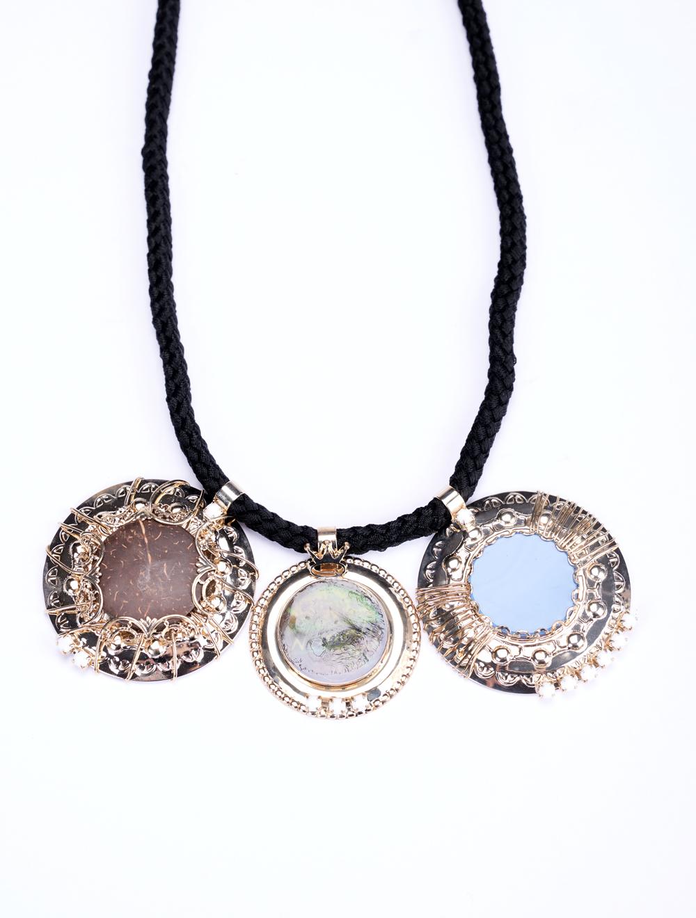 Save The Queen Collana Dedicata A Napoli