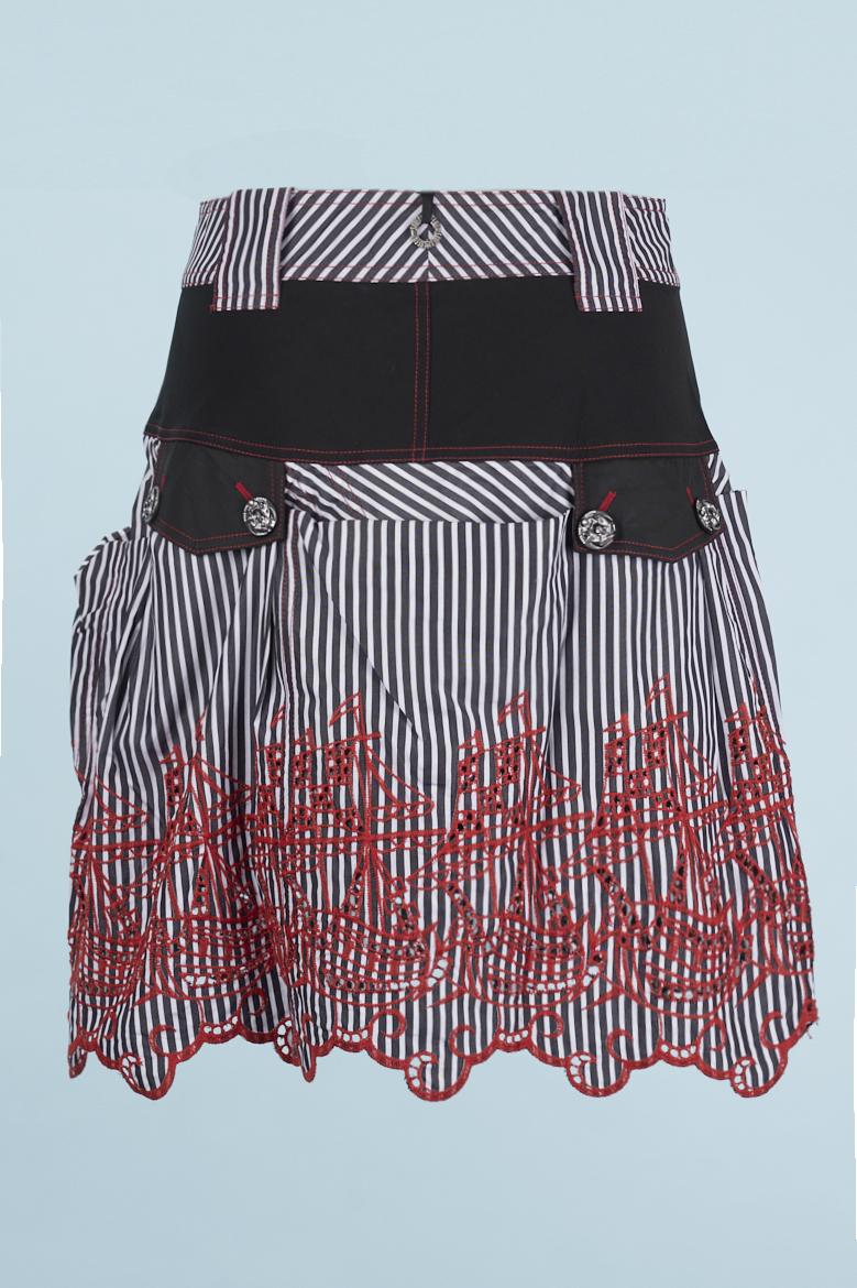 Save The Queen Gonna Laserata E Ricamata