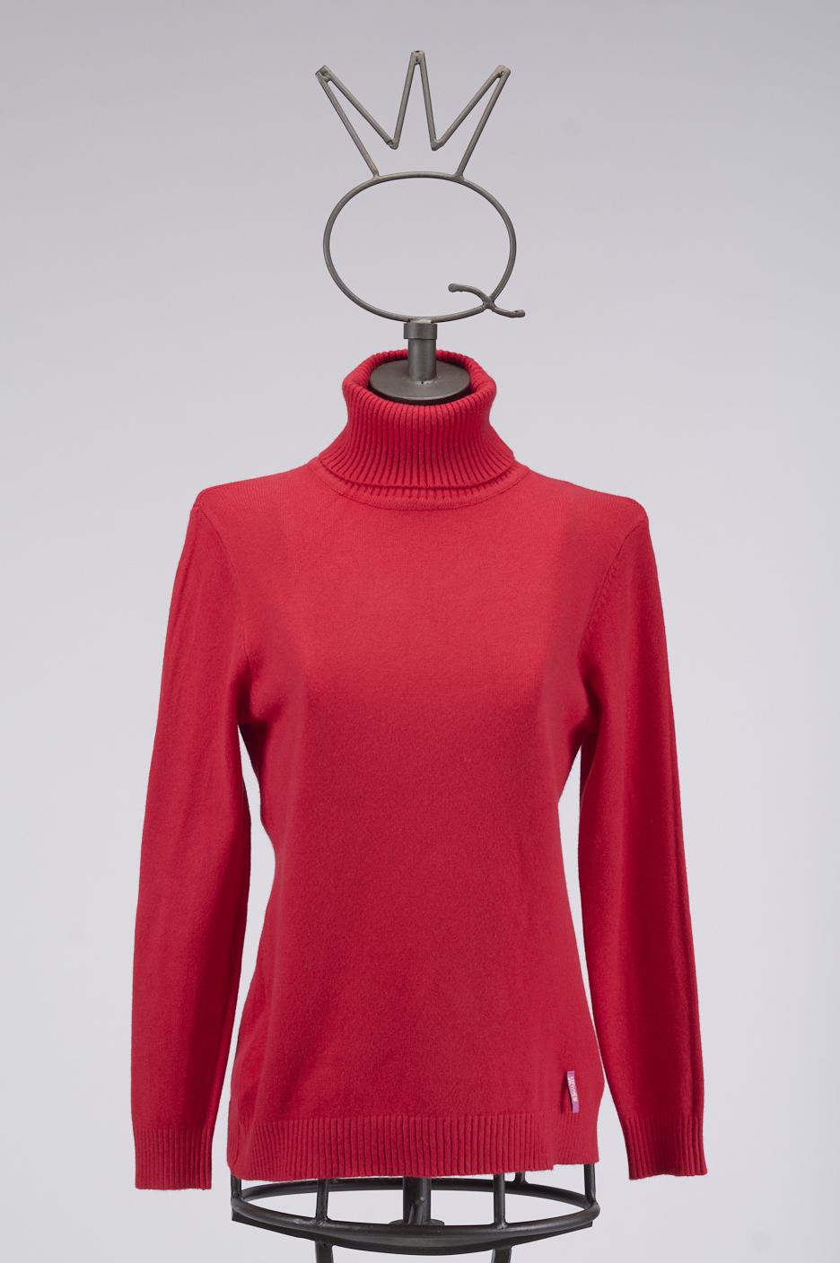 Save The Queen Maglia