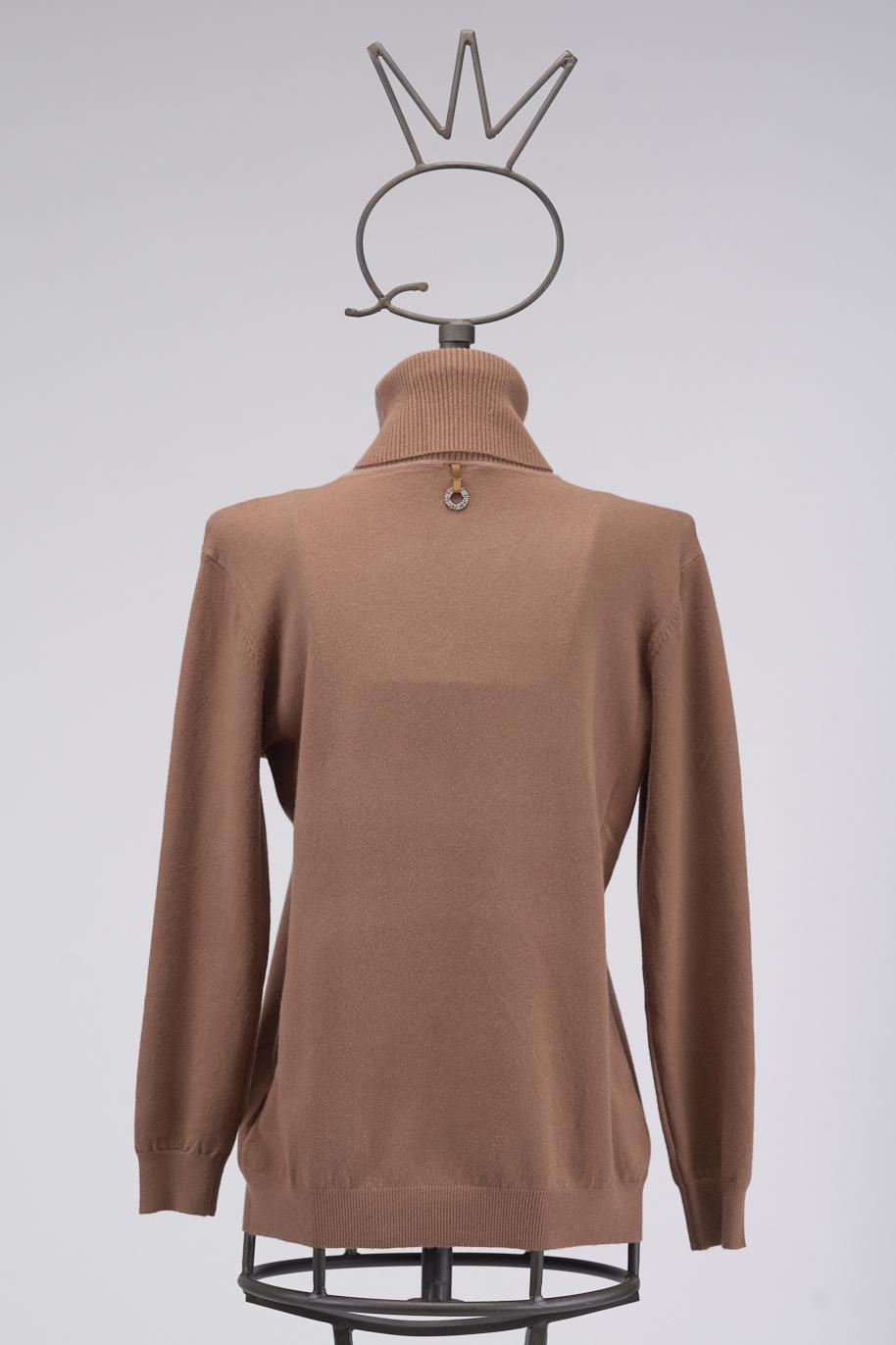 Save The Queen Maglia