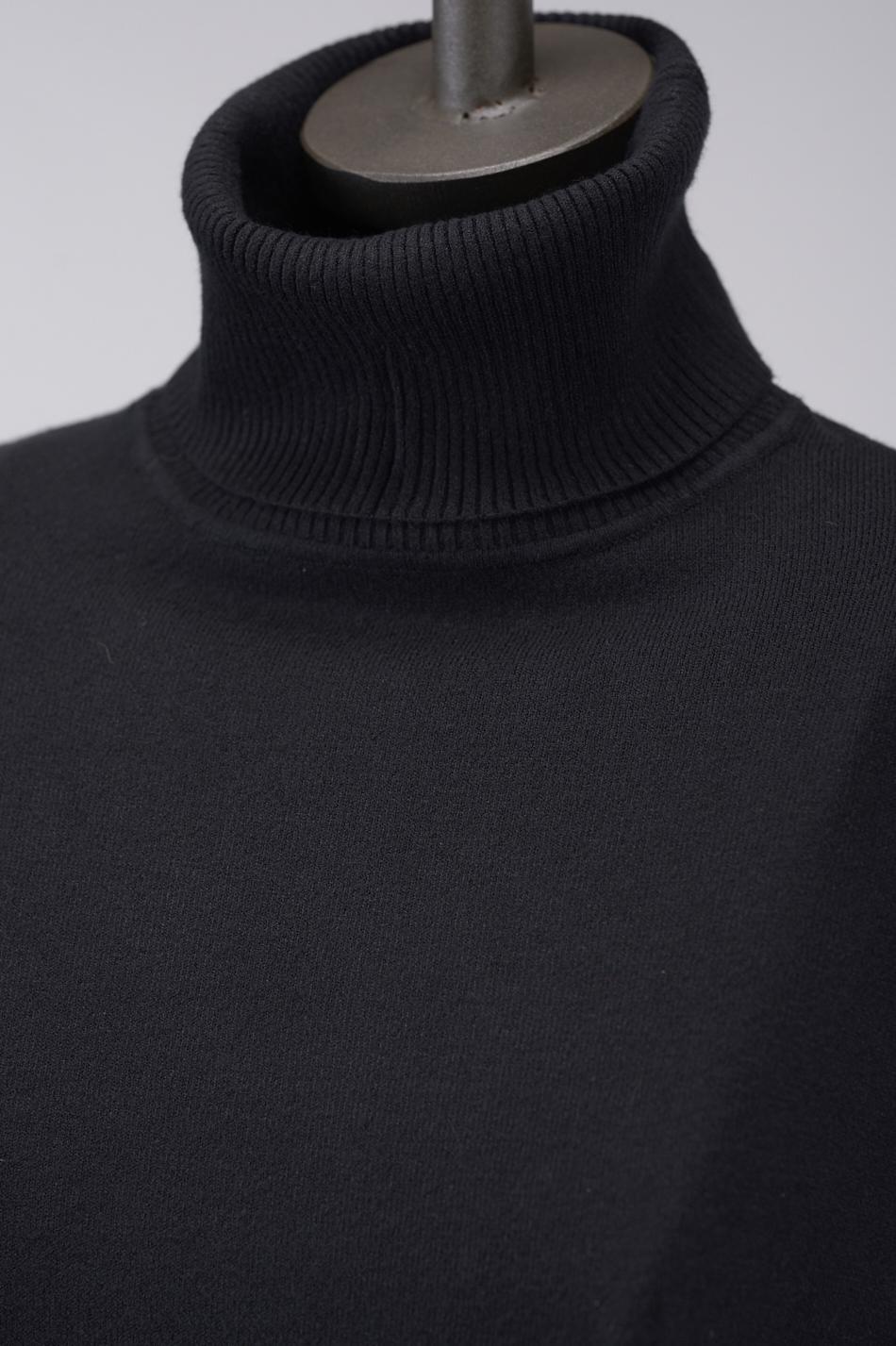 Save The Queen Maglia