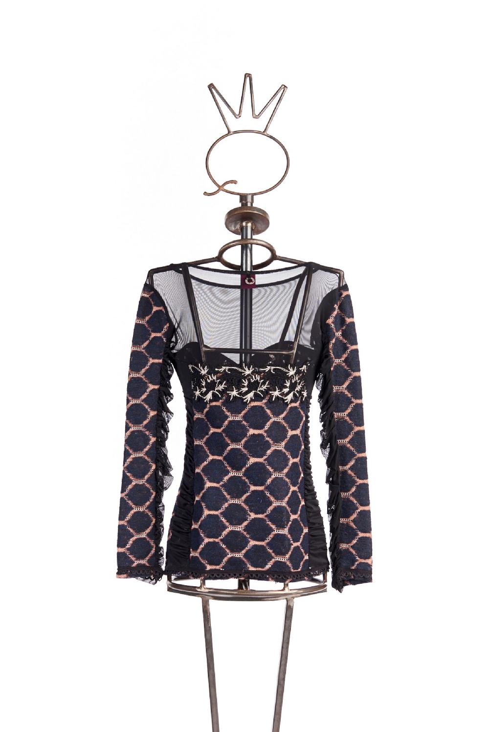 Save The Queen Maglia