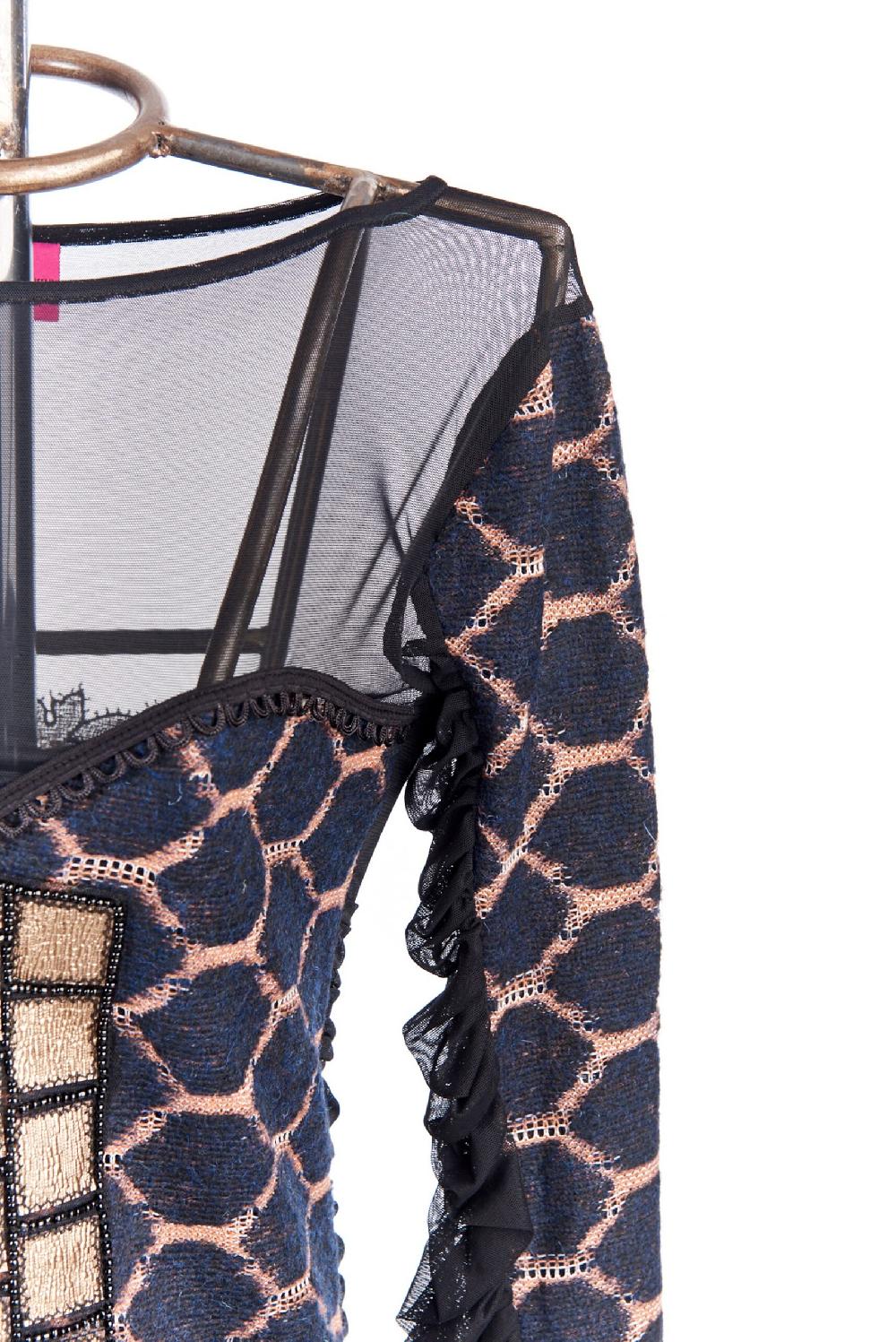 Save The Queen Maglia