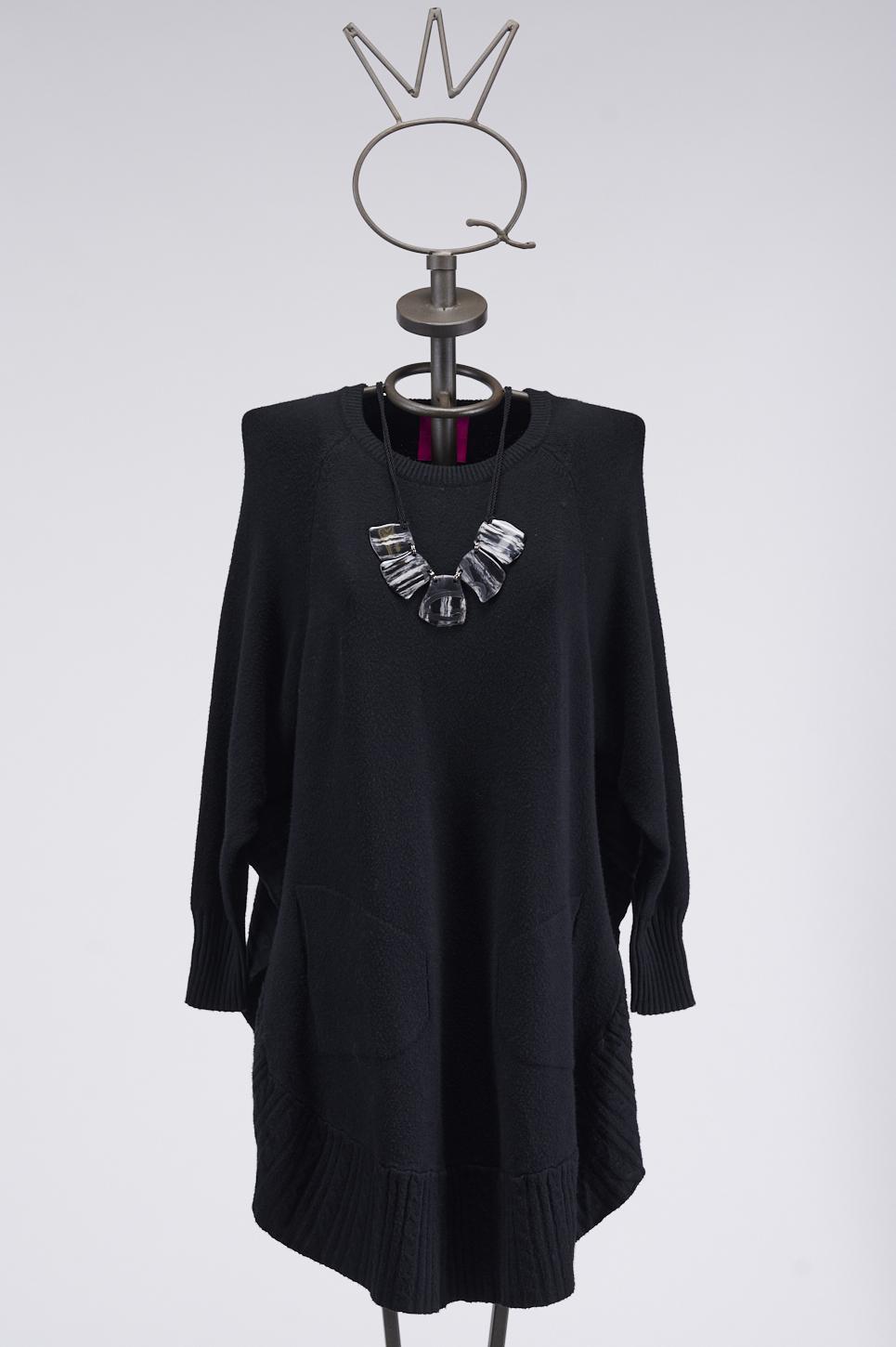 Save The Queen Maxi Maglia Con Collana