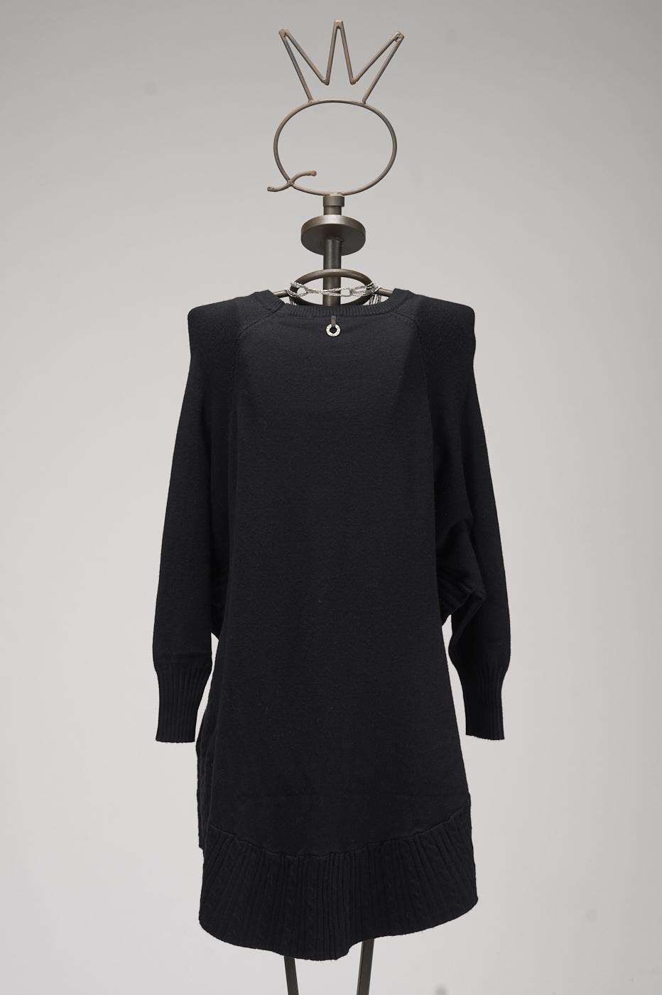 Save The Queen Maxi Maglia Con Collana