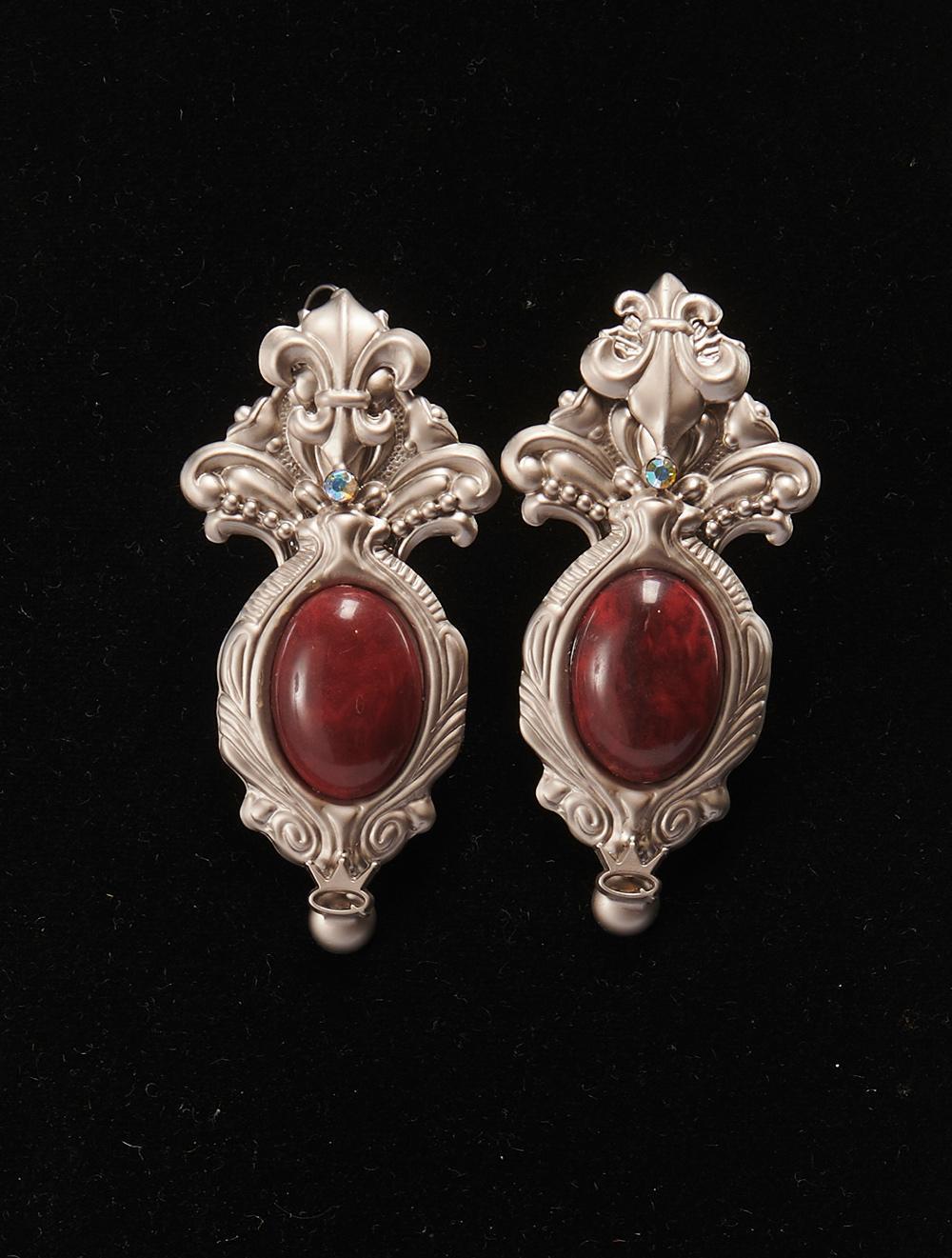 Save The Queen Orecchini Grandi