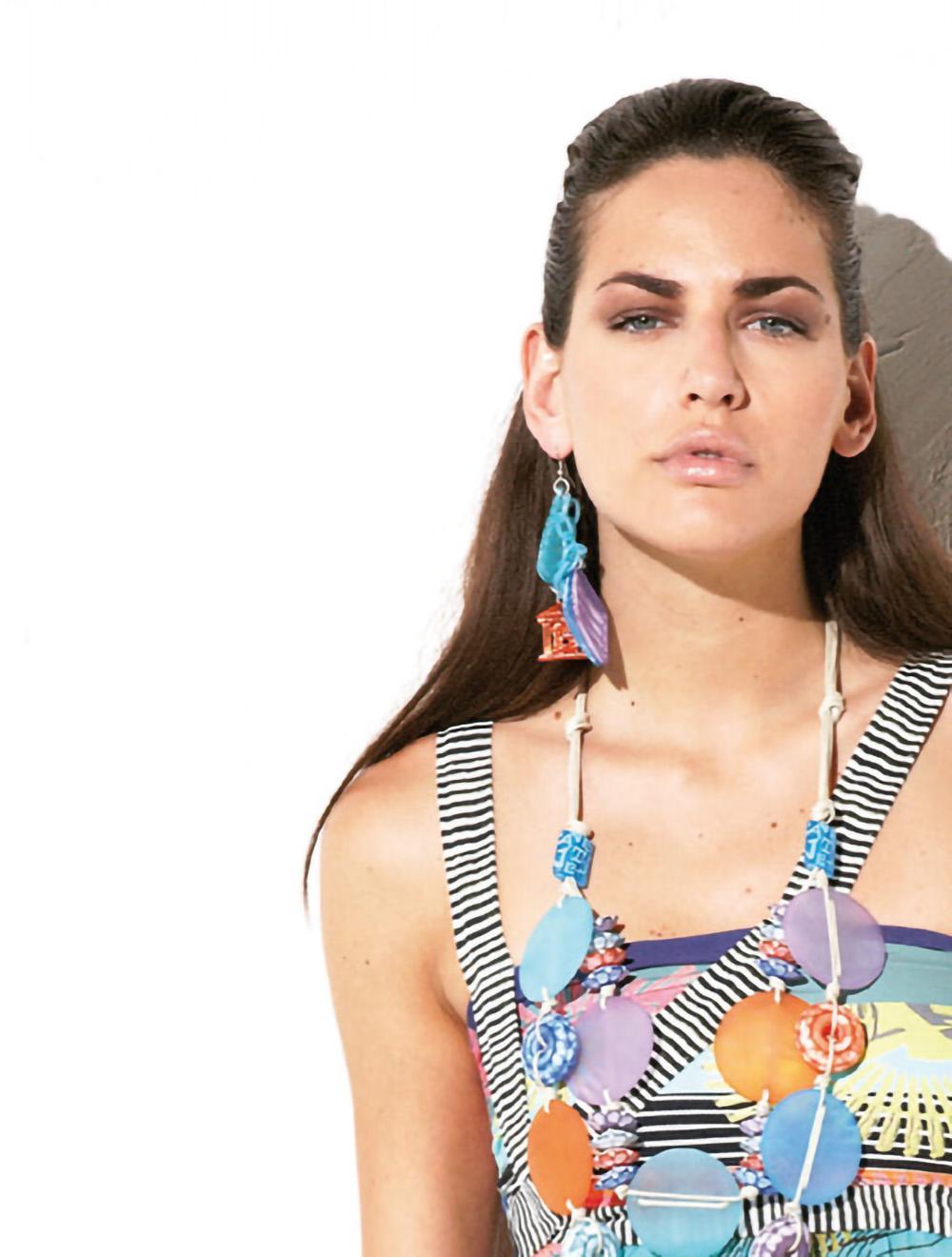 Save The Queen Orecchini