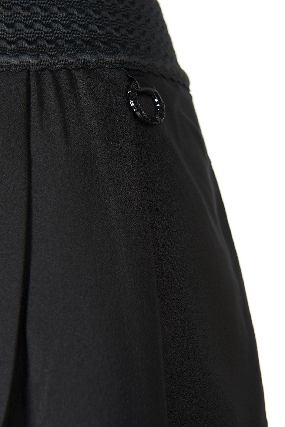 Save The Queen Pantaloni In Crepe Neri Con Pinces