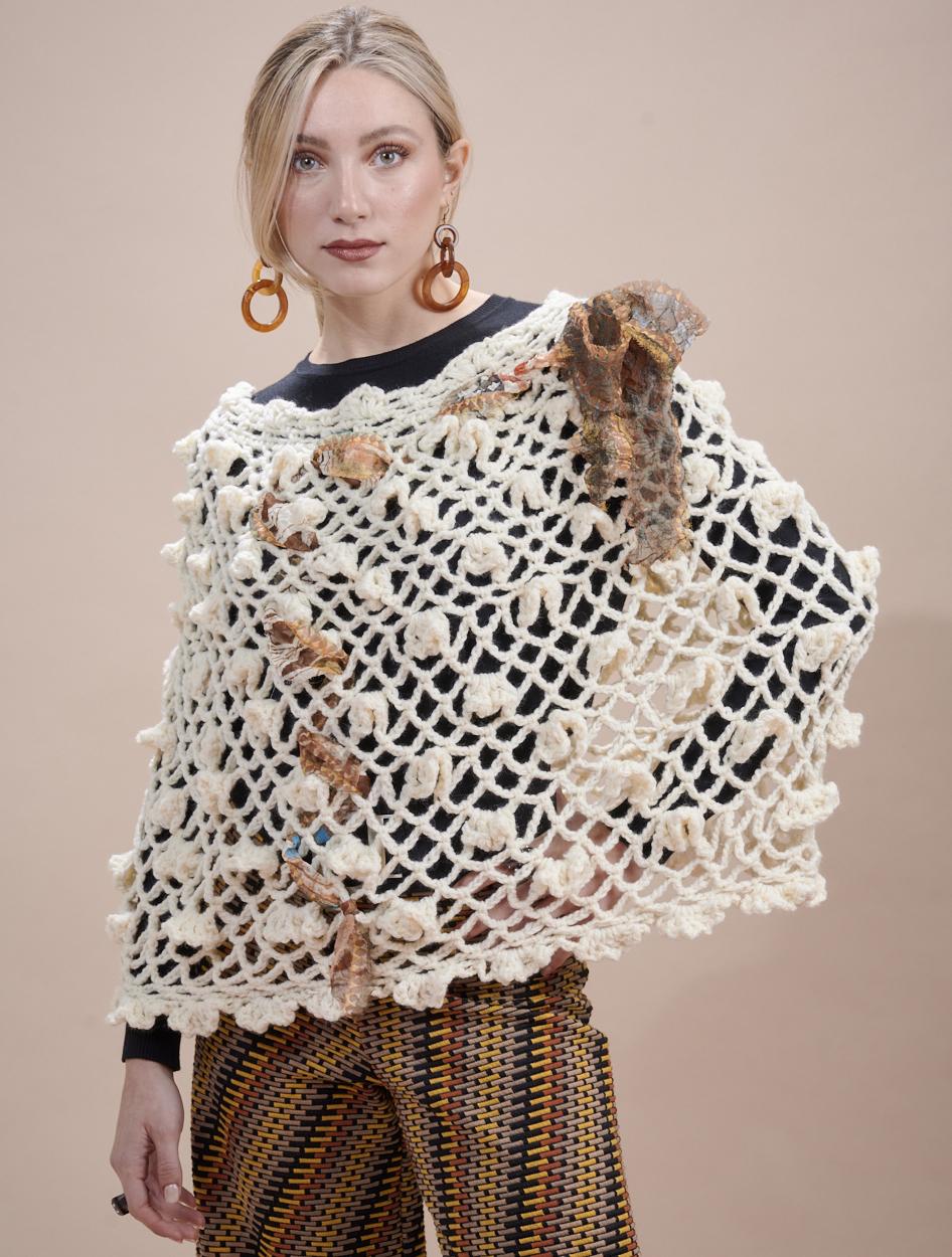 Save The Queen Poncho color panna