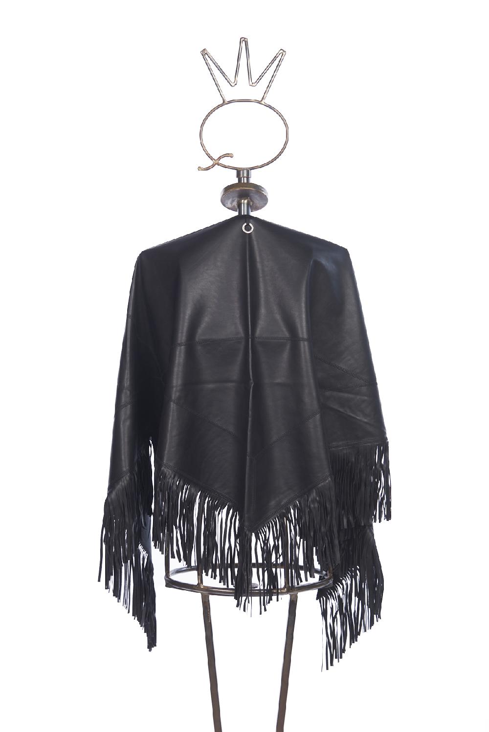 Save The Queen Scialle Nero In Eco Pelle