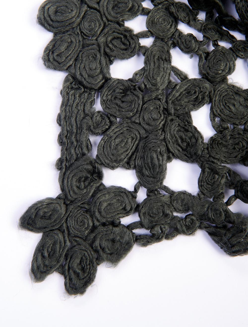 Save The Queen Sciarpa Ricamata