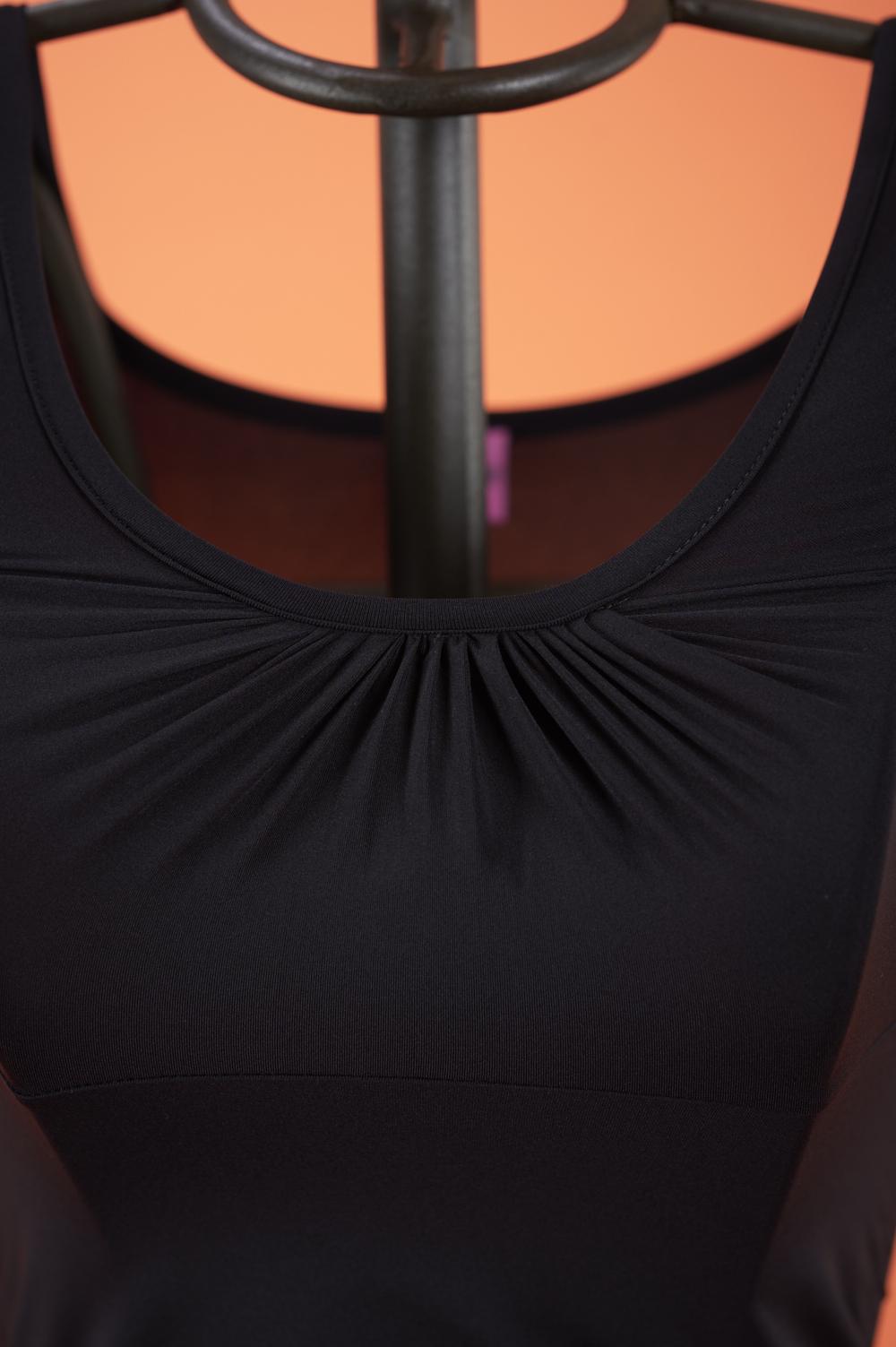 Save The Queen Top Ricamato