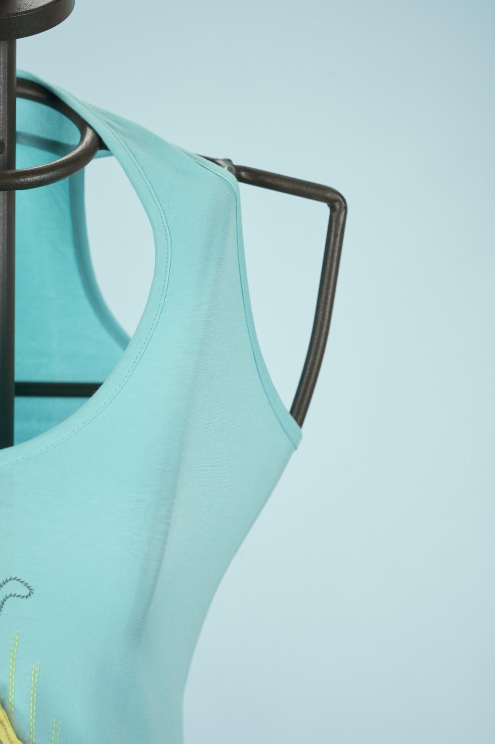 Save The Queen Top Ricamato