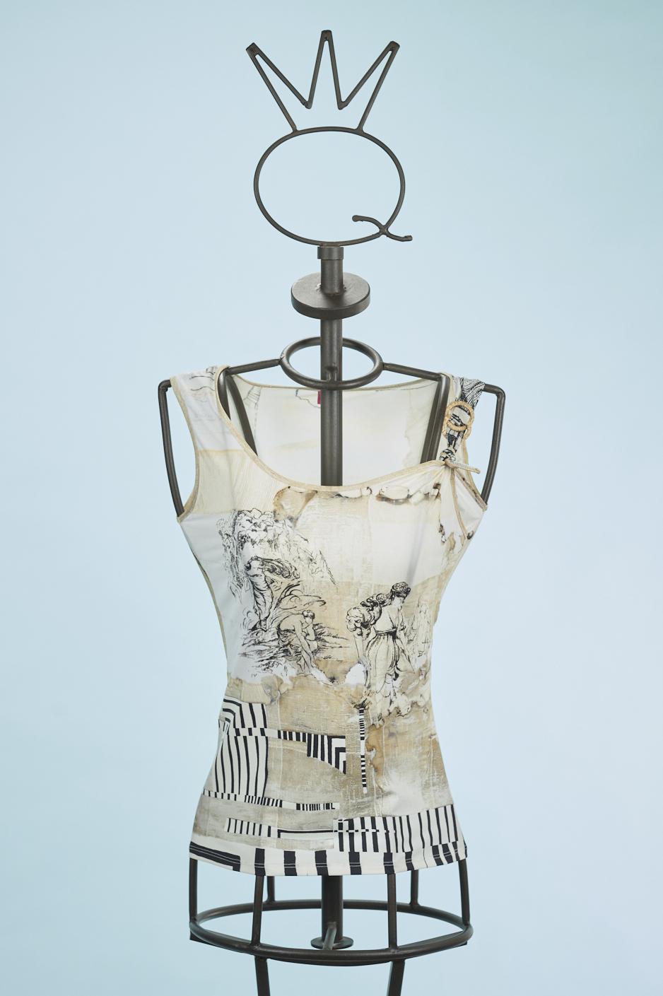 Save The Queen Top stampato