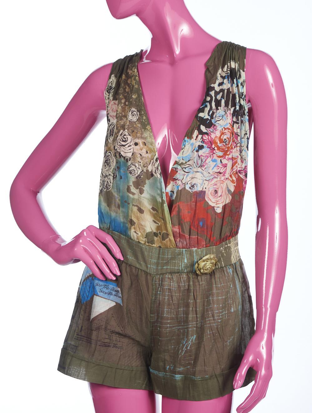 Save The Queen Tuta Corta