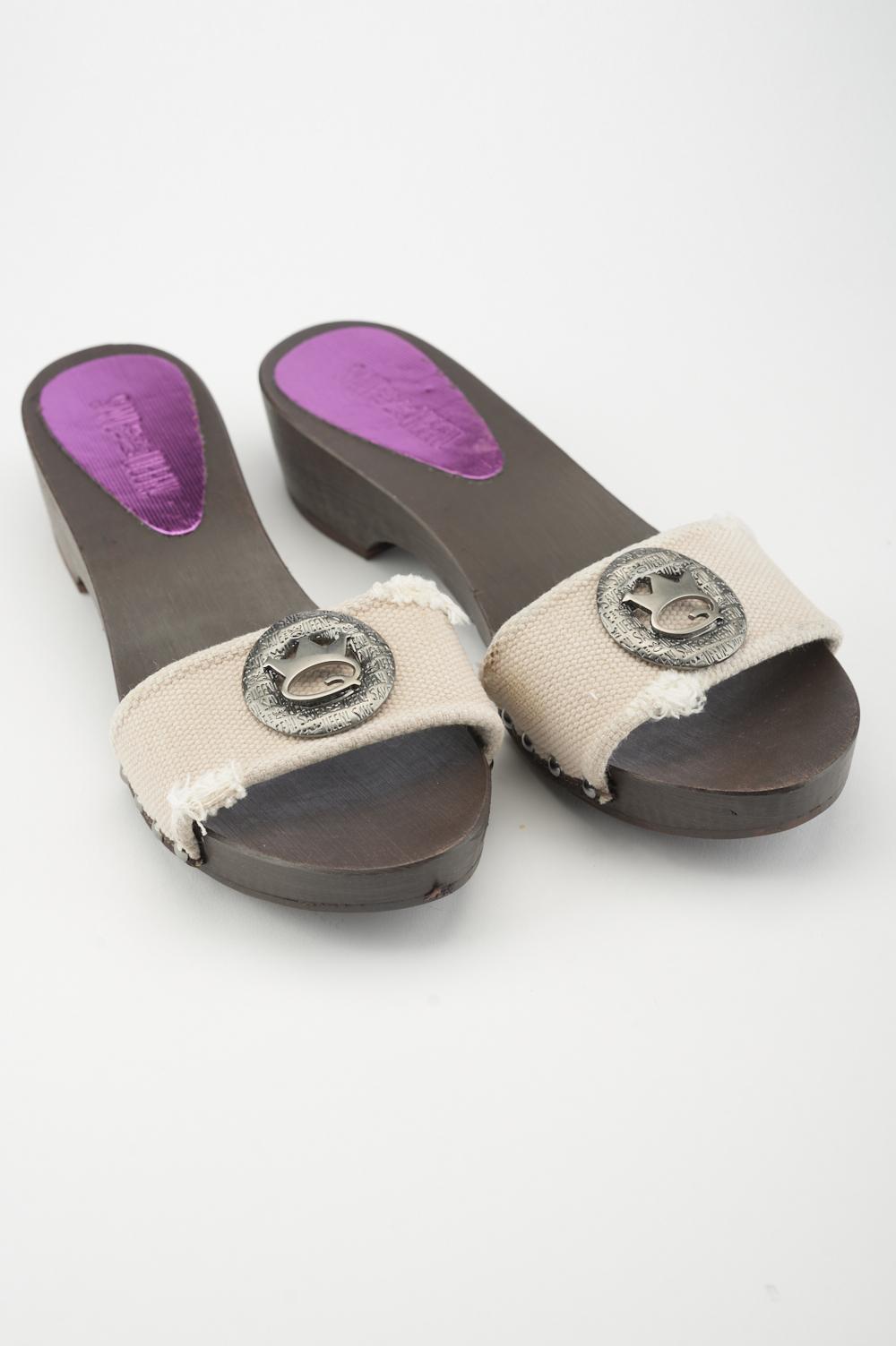 Save The Queen Zoccoli In Legno