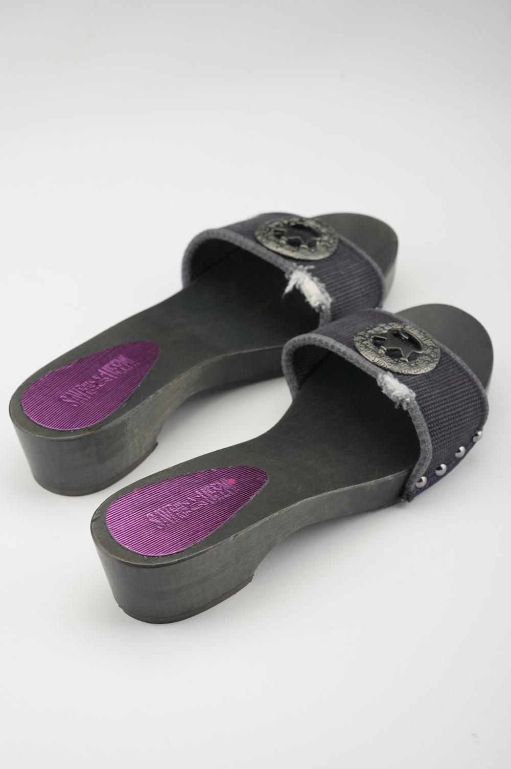 Save The Queen Zoccoli In Legno