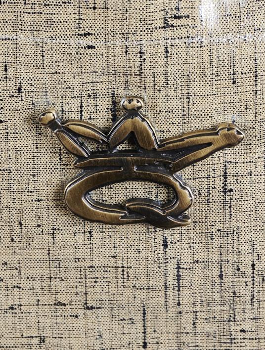 Save The Queen Shopper Panna Con Logo In Metallo Zama