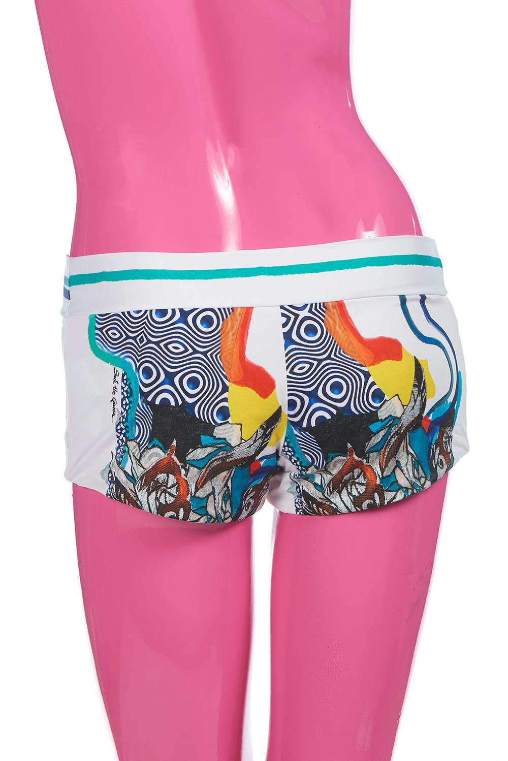 Save The Queen Shorts Da Bagno Con Stampa Dedicata All’arte Contemporanea Africana