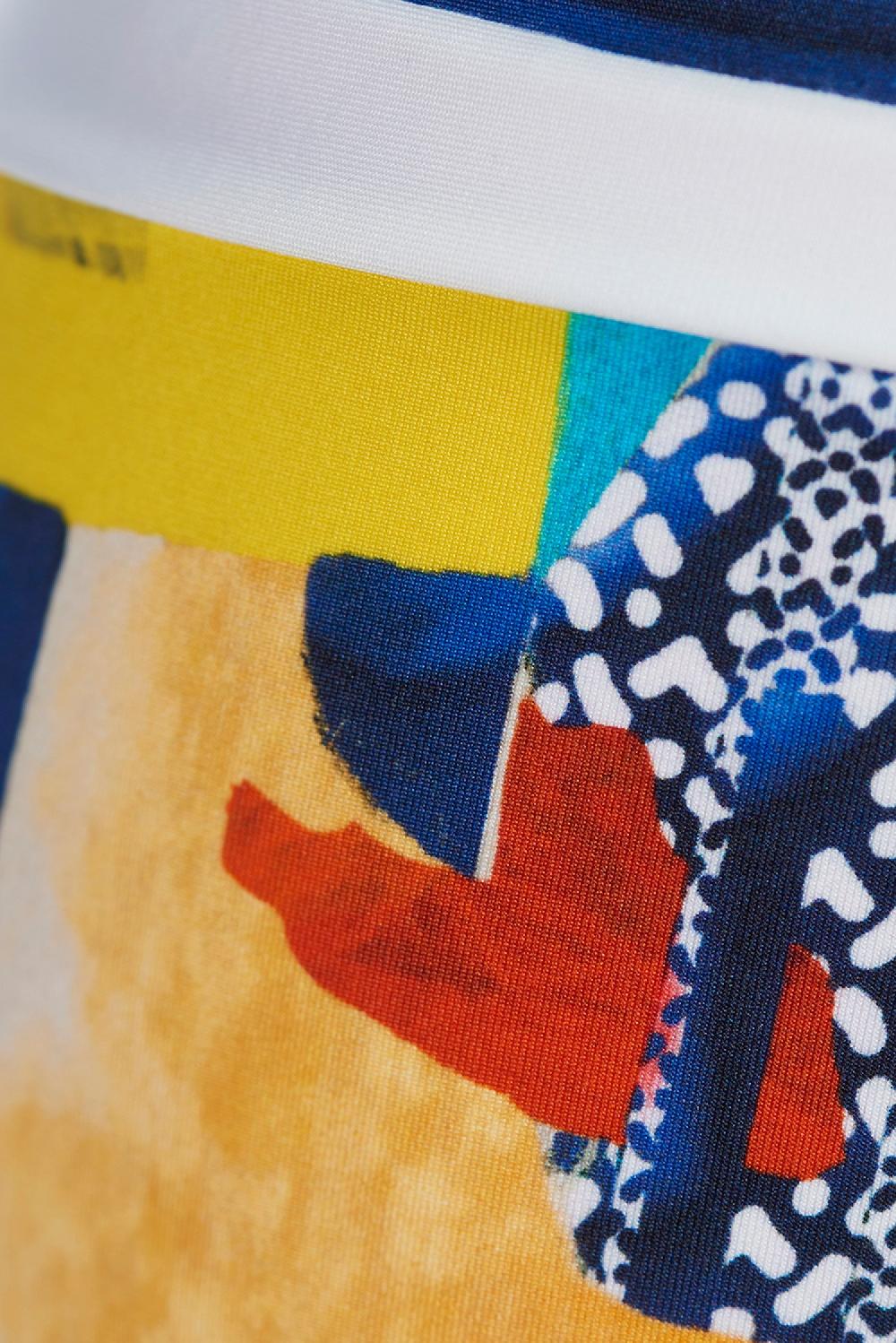 Save The Queen Shorts Da Bagno Con Stampa Dedicata All’arte Contemporanea Africana