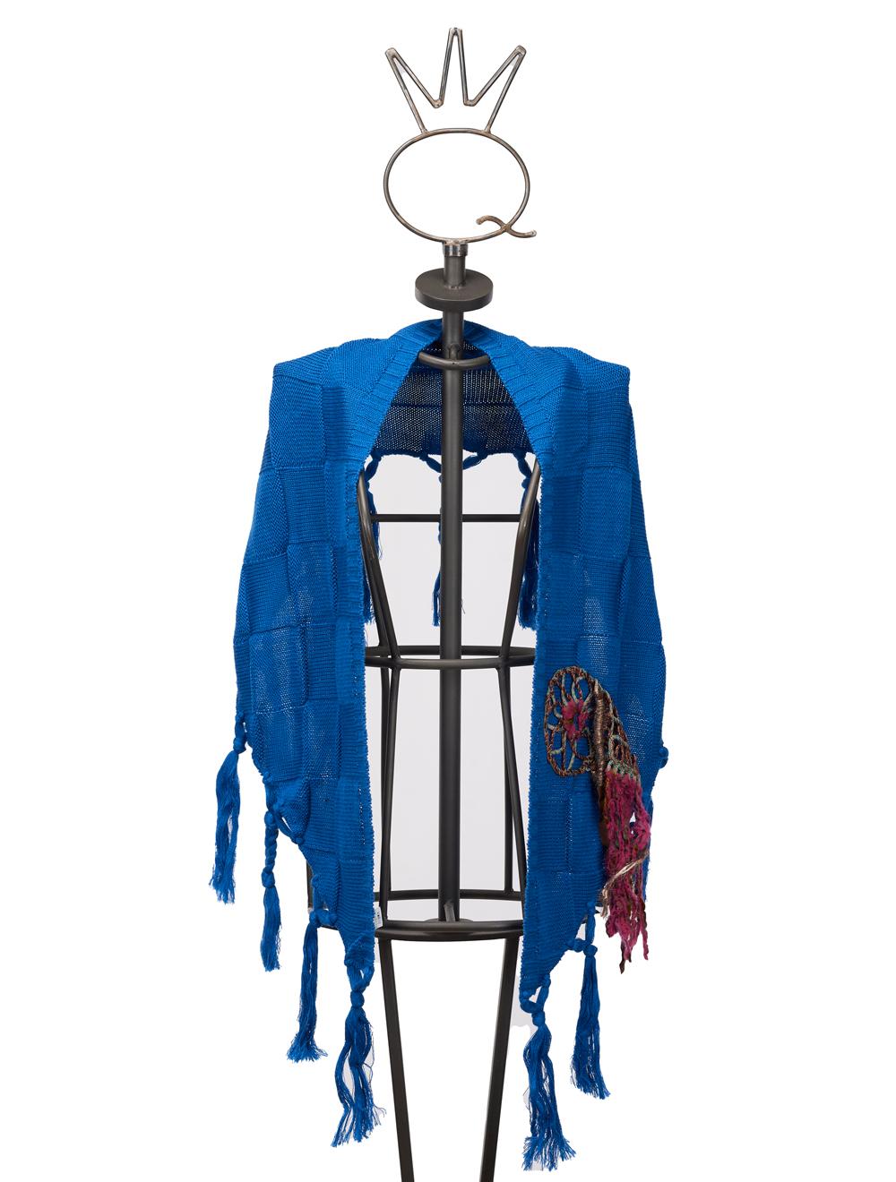 Save The Queen Stola blu in maglia di lana con ricami